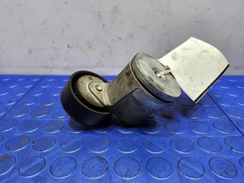 2015 Subaru Legacy Engine Belt Tensioner