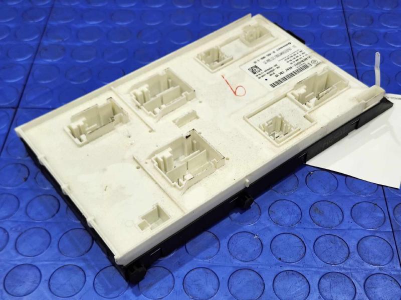 2012 Mercedes Benz ML W166 SAM Signal Activation Control Module OEM 1669009003