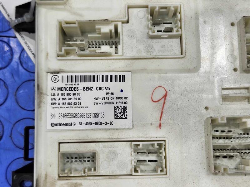 2012 Mercedes Benz ML W166 SAM Signal Activation Control Module OEM 1669009003
