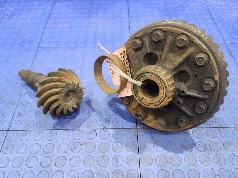 2014 Chevrolet Silverado 1500 Ring Gear & Pinion