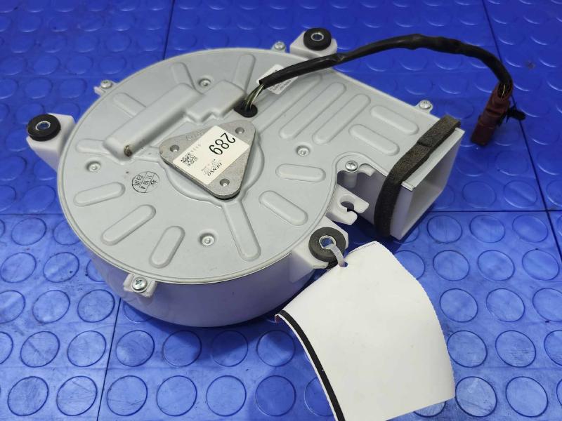 2011-2016 Volkswagen Jetta Drive Motor Battery Pack Cooling Fan Assembly OEM 7P0907463