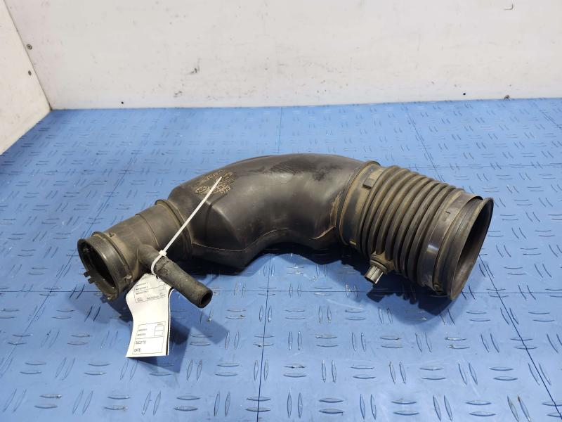2001 Ford F-150 Air Intake Tube/Resonator