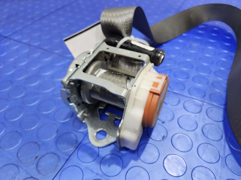 2015 Ford F-150 Front Seat Belt