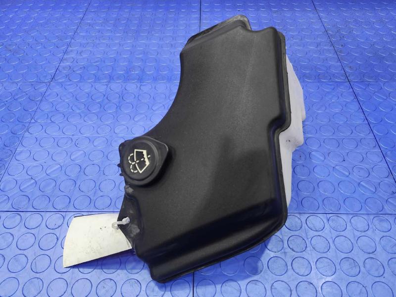 2003-2006 BMW Z4 Windshield Washer Fluid Reservoir Assembly OEM 61667110853