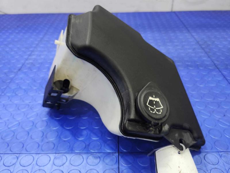 2003-2006 BMW Z4 Windshield Washer Fluid Reservoir Assembly OEM 61667110853
