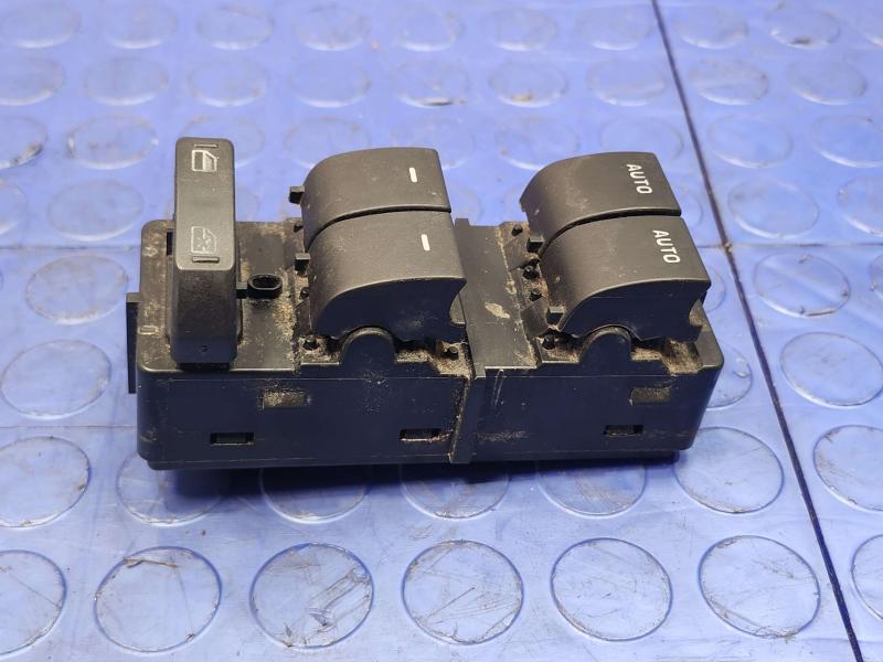 2011 Ford F-150 Door Switch Front