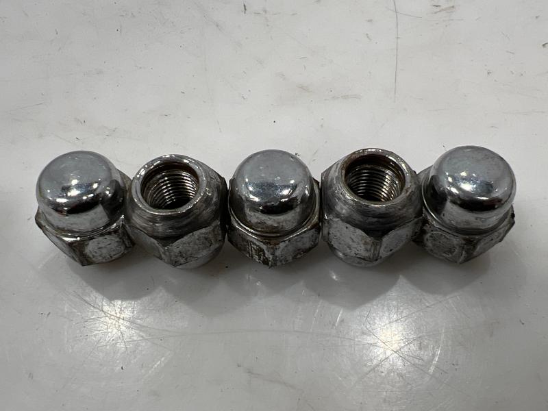 2013 Nissan Altima Lug Nuts