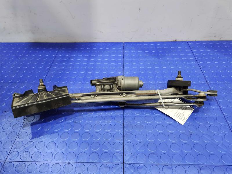2015 Nissan Murano Wiper Motor Front