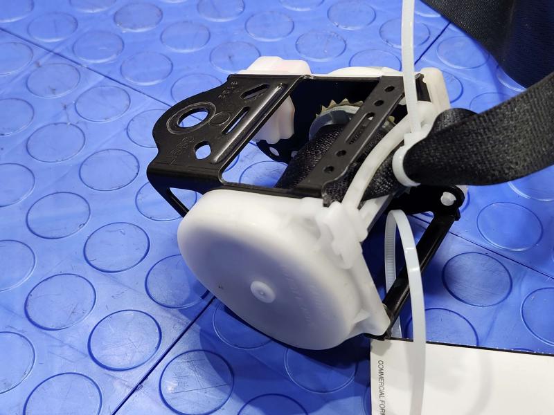 2013 Infiniti FX35 Rear Seat Belt