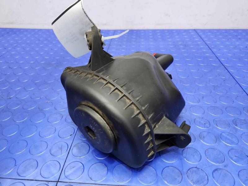 2011 BMW 535i Power Steering Reservoir