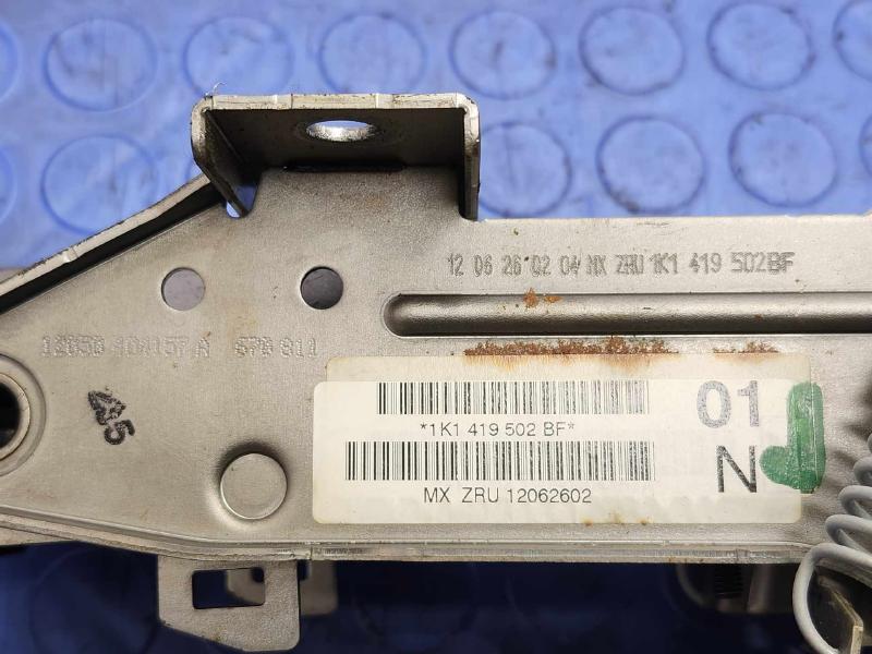 2013 Volkswagen Beetle Steering Column