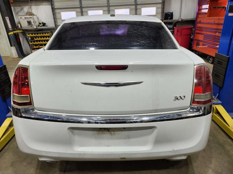 2013 Chrysler 300 Rear Door
