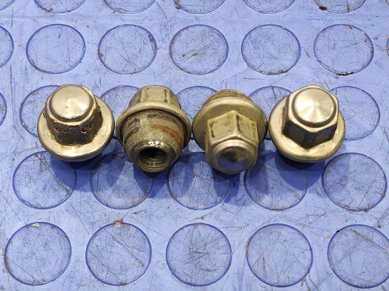 2014 Ford Fiesta Lug Nuts