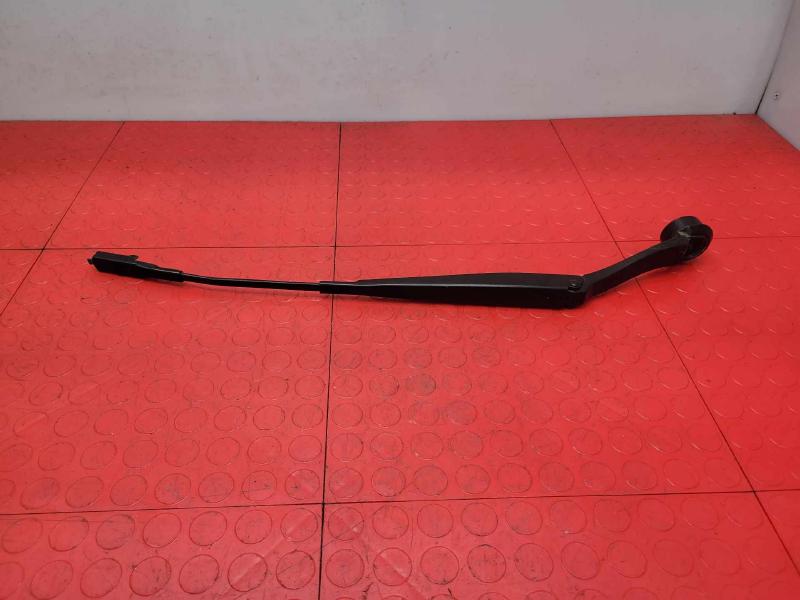 2013 Ford Fusion Wiper Arm