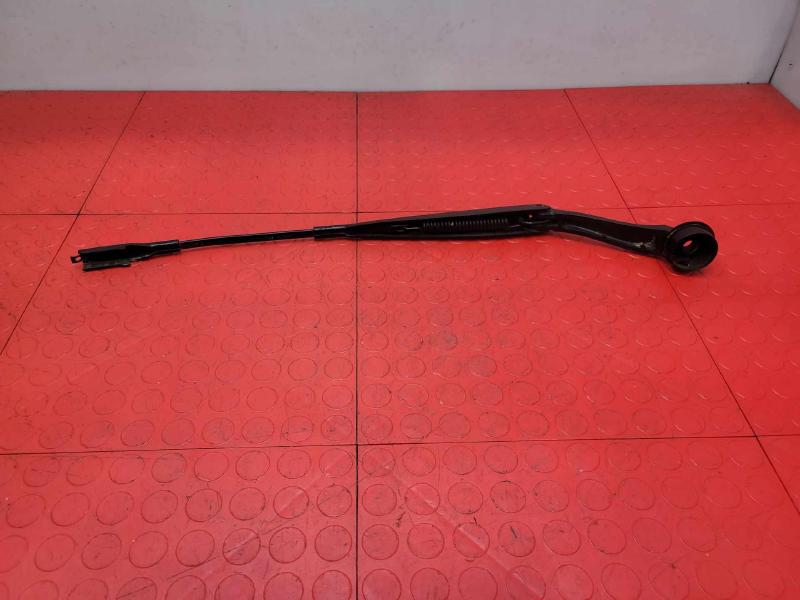 2013 Ford Fusion Wiper Arm