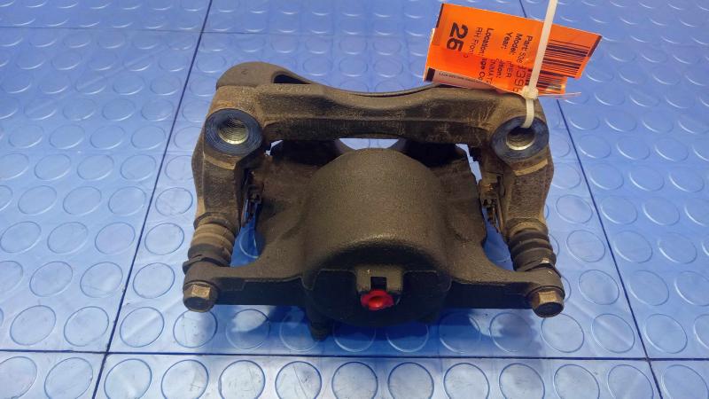 2015 Nissan Rogue Caliper