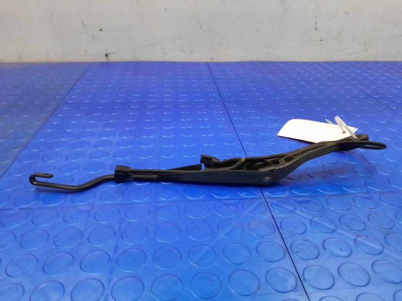 2007 Pontiac Solstice Wiper Arm