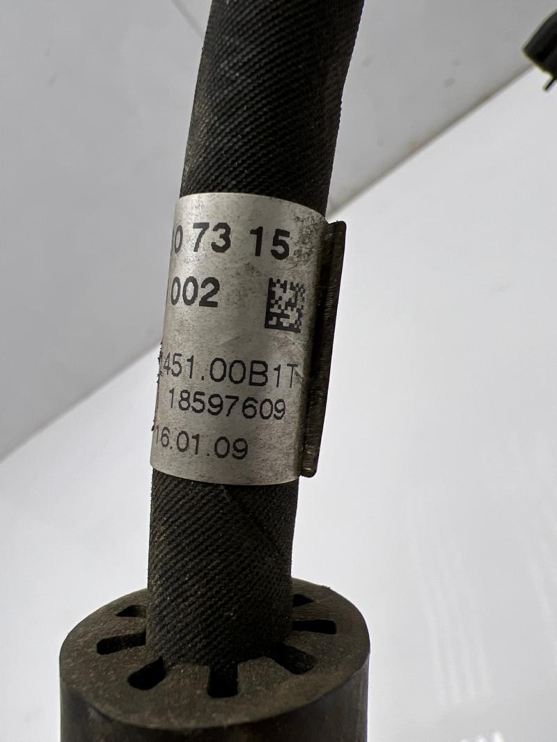 2010 Mercedes Benz E63 W212 AC Refrigerant Liquid Hose OEM 2128307315