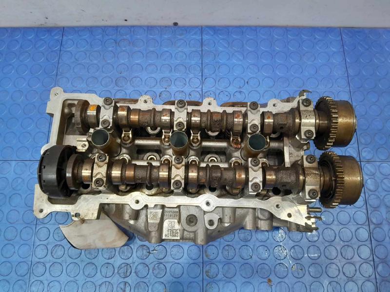 2015 Jeep Grand Cherokee Cylinder Head