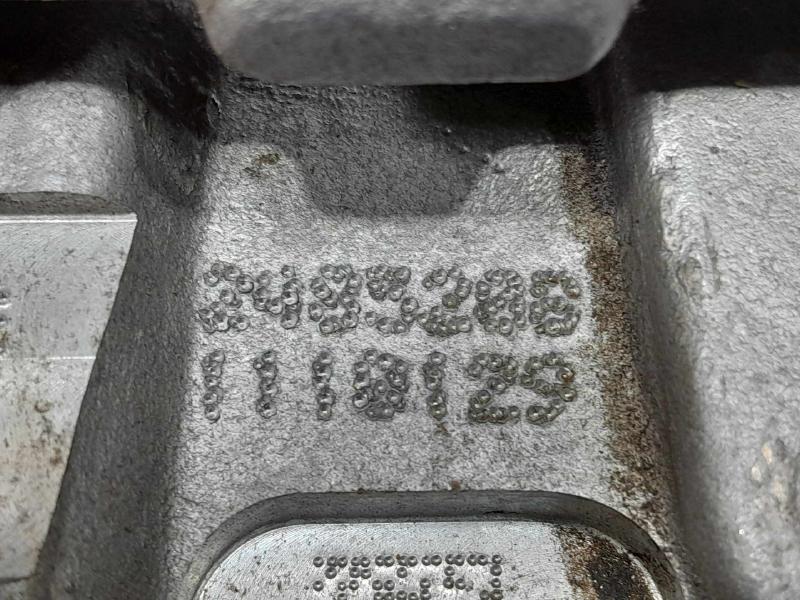 2015 Jeep Grand Cherokee Cylinder Head