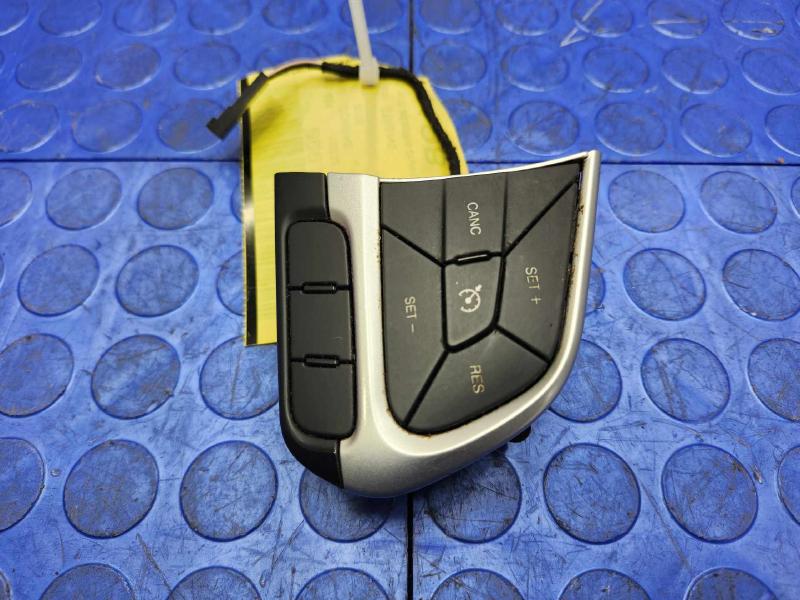 2018-2021 Jeep Compass Cruise Control Switch Genuine OEM 5YL22XSAAC