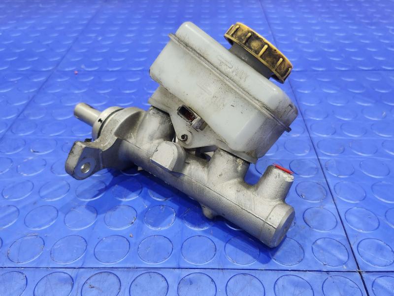 2009-2013 Subaru Forester Brake Master Cylinder Assembly OEM 26401AG030
