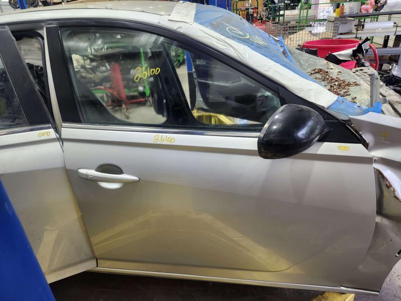 2022 Nissan Altima Front Door