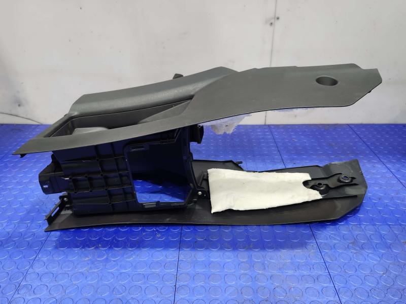 2010-2011 Lexus RX450H Front Center Console Section Black OEM 5881048530C0