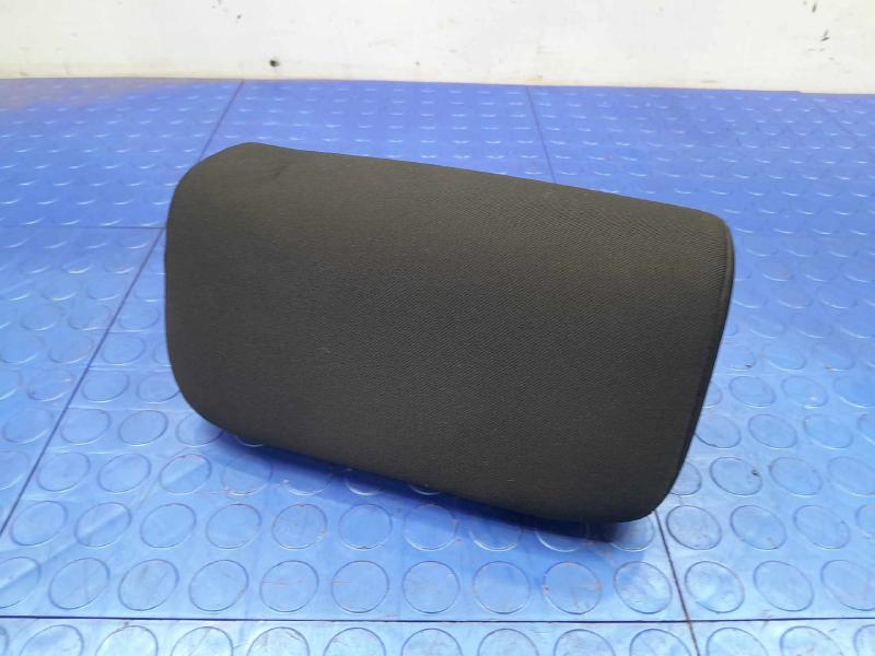 2021 Subaru Legacy Headrest