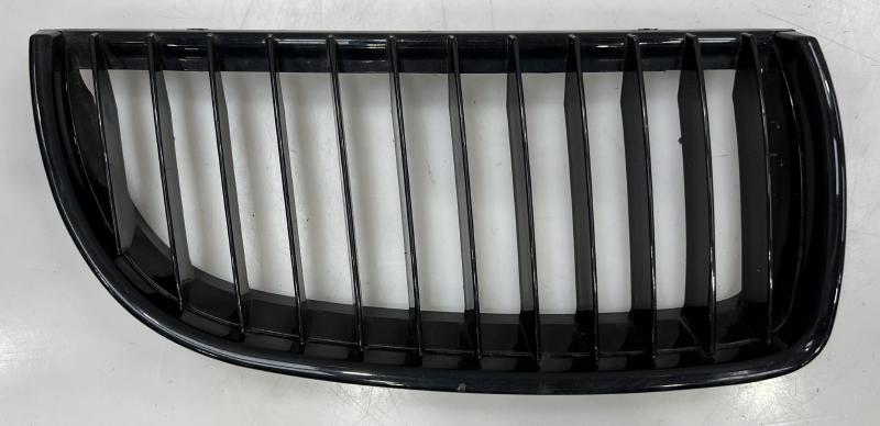 2007 BMW 328i Grille