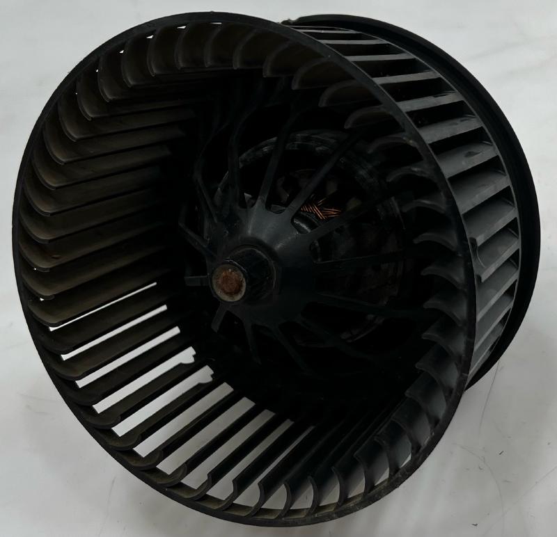 2013 Ford C-MAX Blower Motor