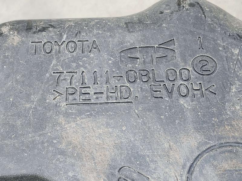 2010-2015 Toyota Prius 1.8L Fuel Tank Assembly Gas Tank Genuine OEM 7700147110