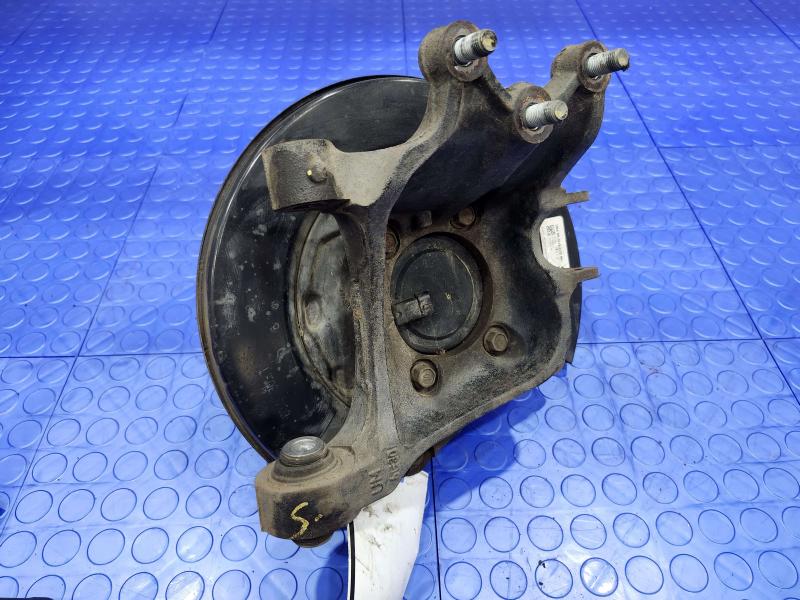 2017 Kia Sorento Rear Knuckle/Stub Axle