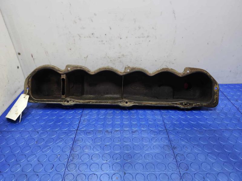 1993 Ford F-150 Valve Cover