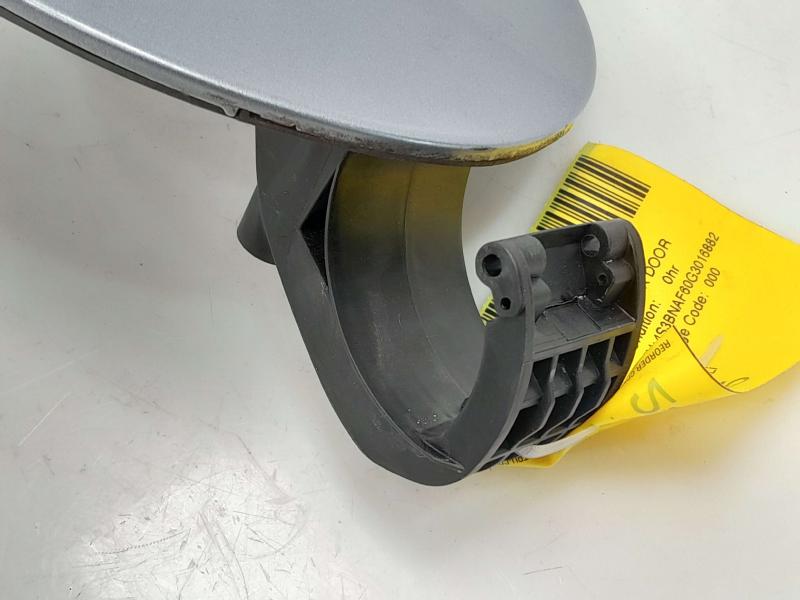 2016 Subaru Legacy Fuel Tank Door