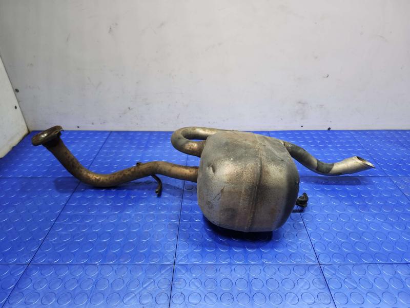2015 Toyota Prius Muffler