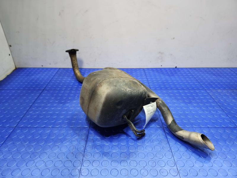 2015 Toyota Prius Muffler