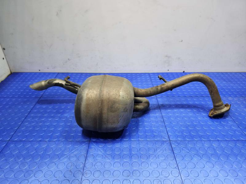 2015 Toyota Prius Muffler
