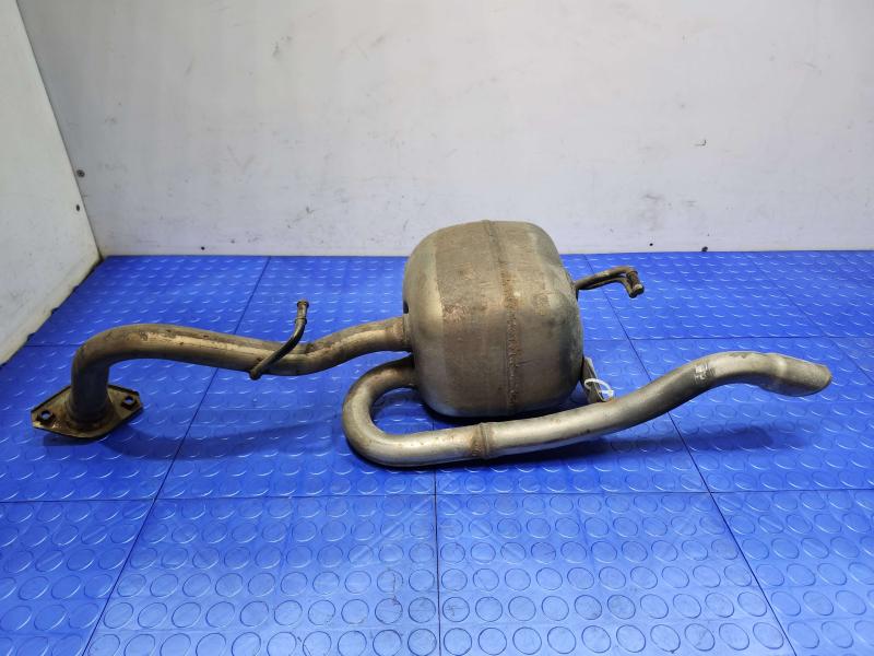 2015 Toyota Prius Muffler