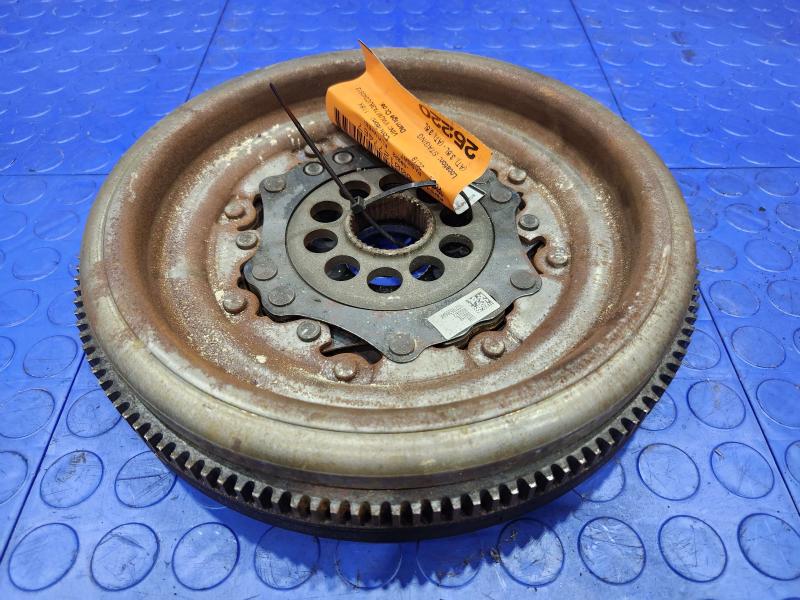 2018 Volkswagen Passat Flywheel