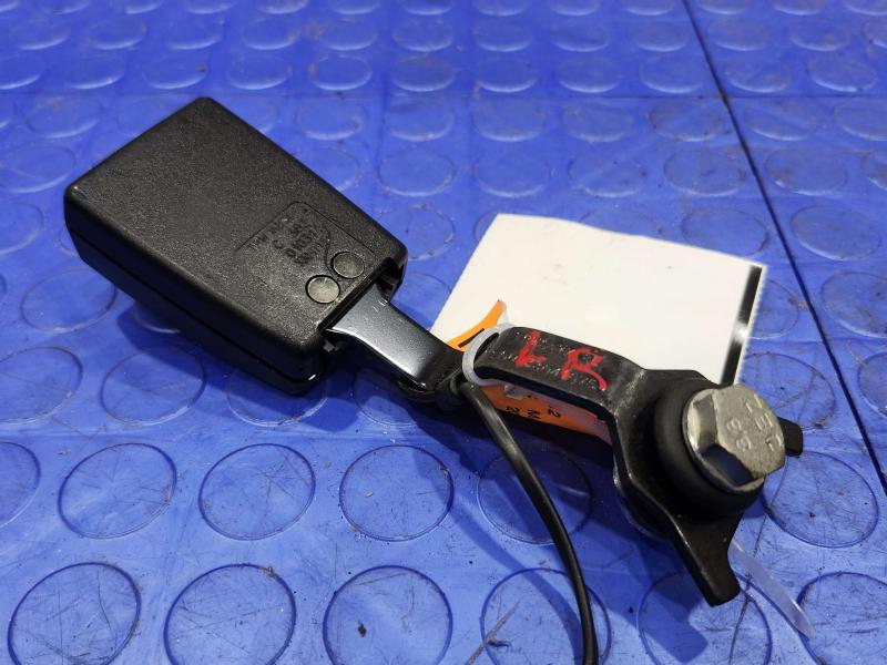 2011 Maserati Quattroporte Rear Seat Belt