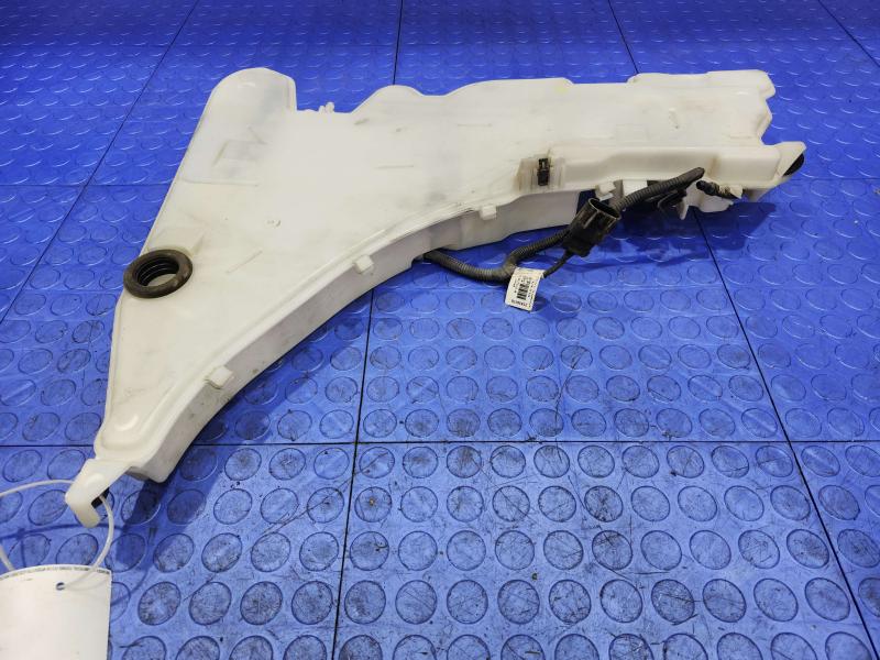2016 Cadillac ATS Washer Bottle