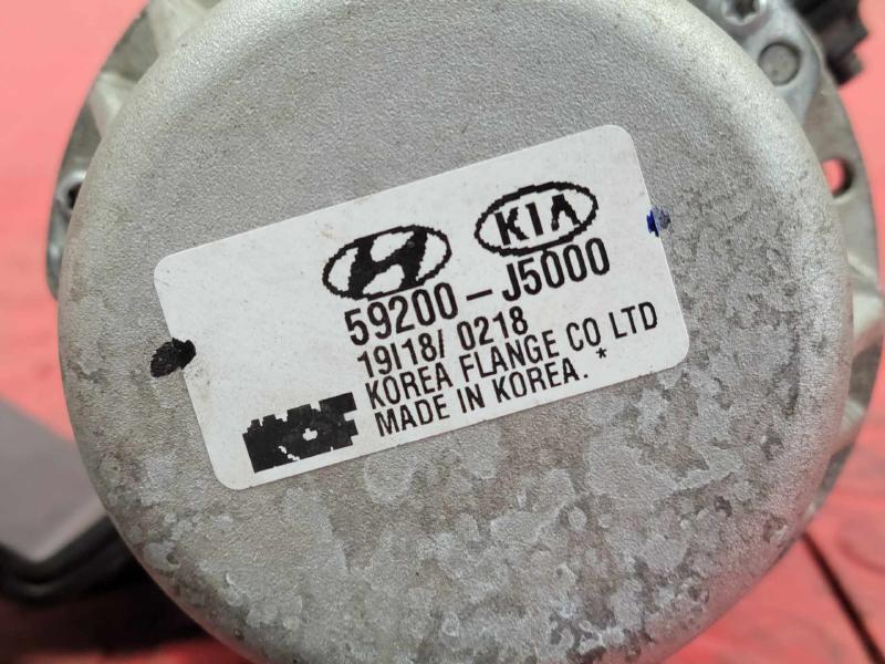 2018-2021 Kia Stinger Auxiliary Brake Booster Vacuum Pump OEM 59220J5000