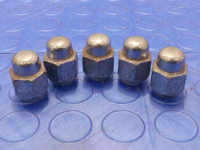 2015 Hyundai Santa Fe Lug Nuts