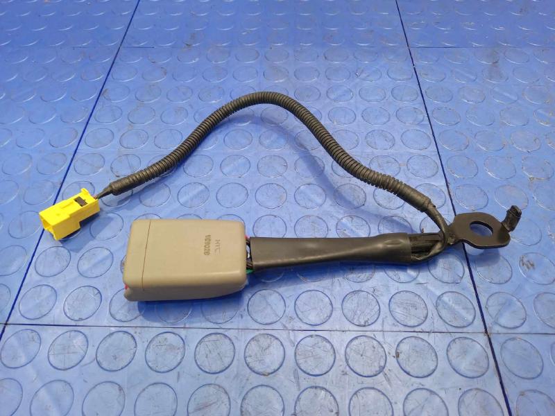 2017 Kia Sedona Front Seat Belt