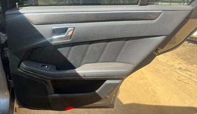 2010 - 2013 Mercedes Benz E63 W212 Rear Door Trim Panel Black RH Passenger Side AMG OEM 21273002709G50