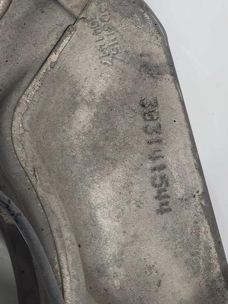 2015 Chrysler 200 Spindle Knuckle Front