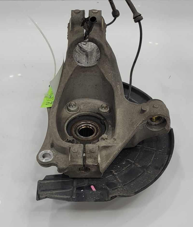 2015 Chrysler 200 Spindle Knuckle Front
