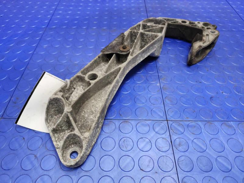 2011-2017 BMW 5-Series F10 xDrive Automatic Transmission Crossmember OEM 22326777615