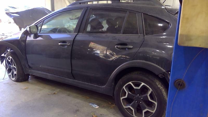 2015 Subaru Crosstrek Front Door Regulator